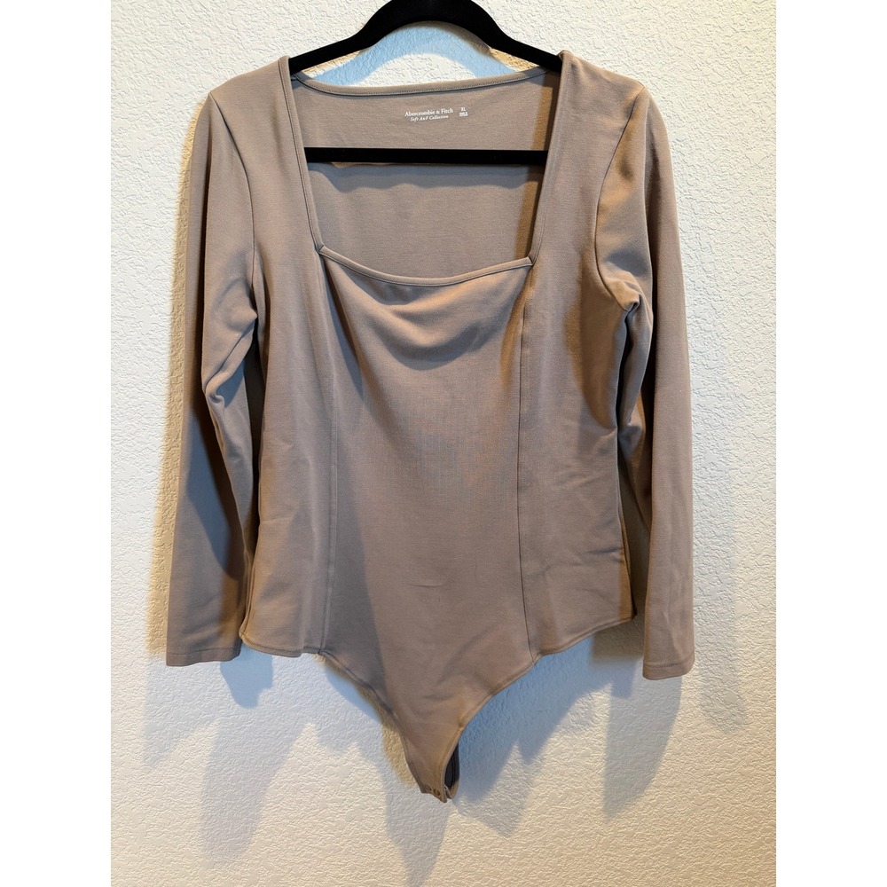 Abercrombie Fitch Soft A F Collection Long Sleeve Square Neck Bodysuit Taupe‎ XL